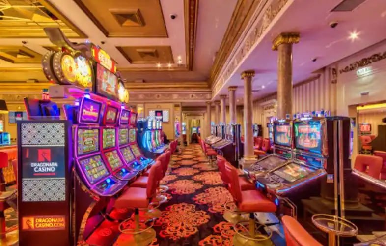 Three-step guide to joining a live dealer table on phbet88 from a Philippine mobile device